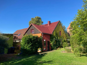 Villa Kunterbunt: Urgemütlich und fast perfekt, Hohen Wangelin